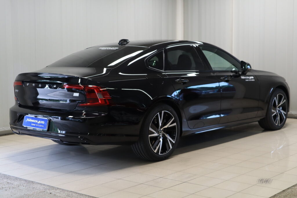 Volvo S90, image 4