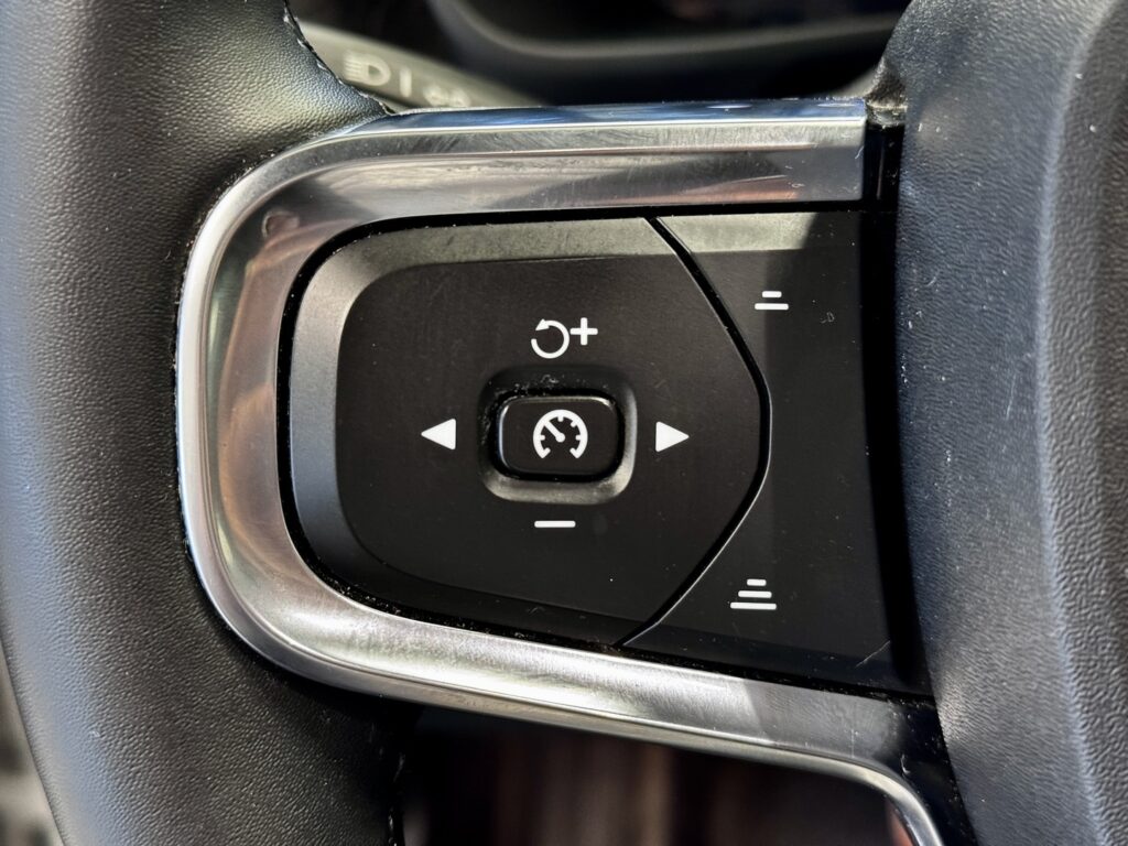 Volvo C40, image 13