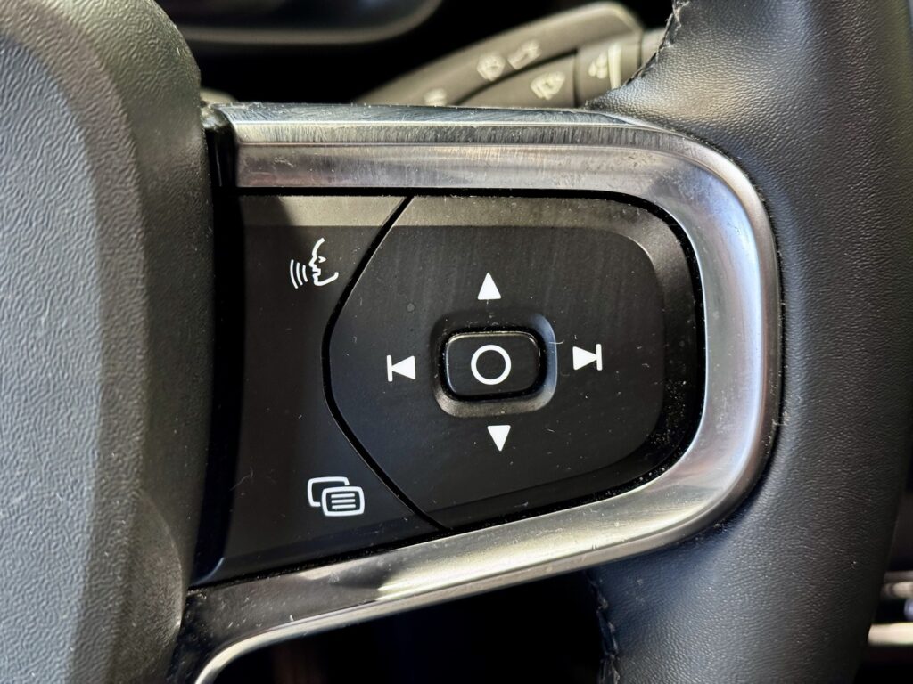 Volvo C40, image 14