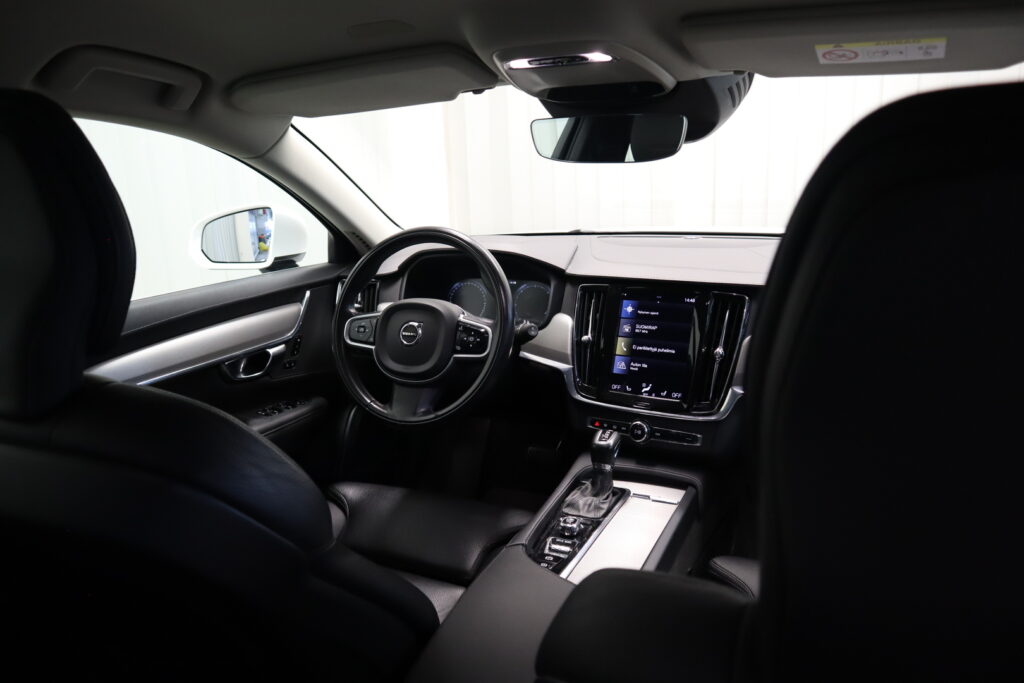 Volvo V90, image 17