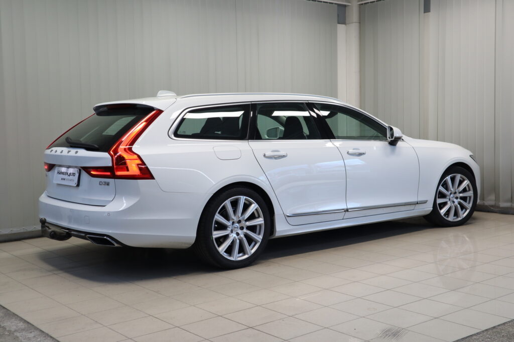 Volvo V90, image 6