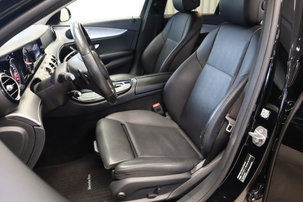 Mercedes-Benz E, image 8
