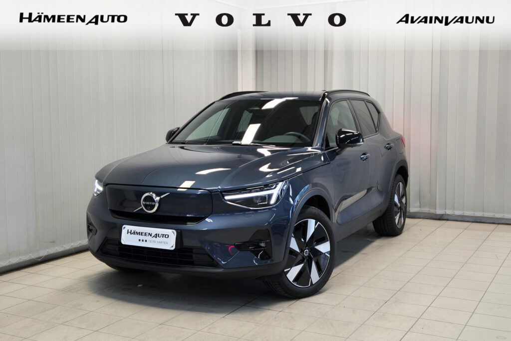Volvo EX40, image 1
