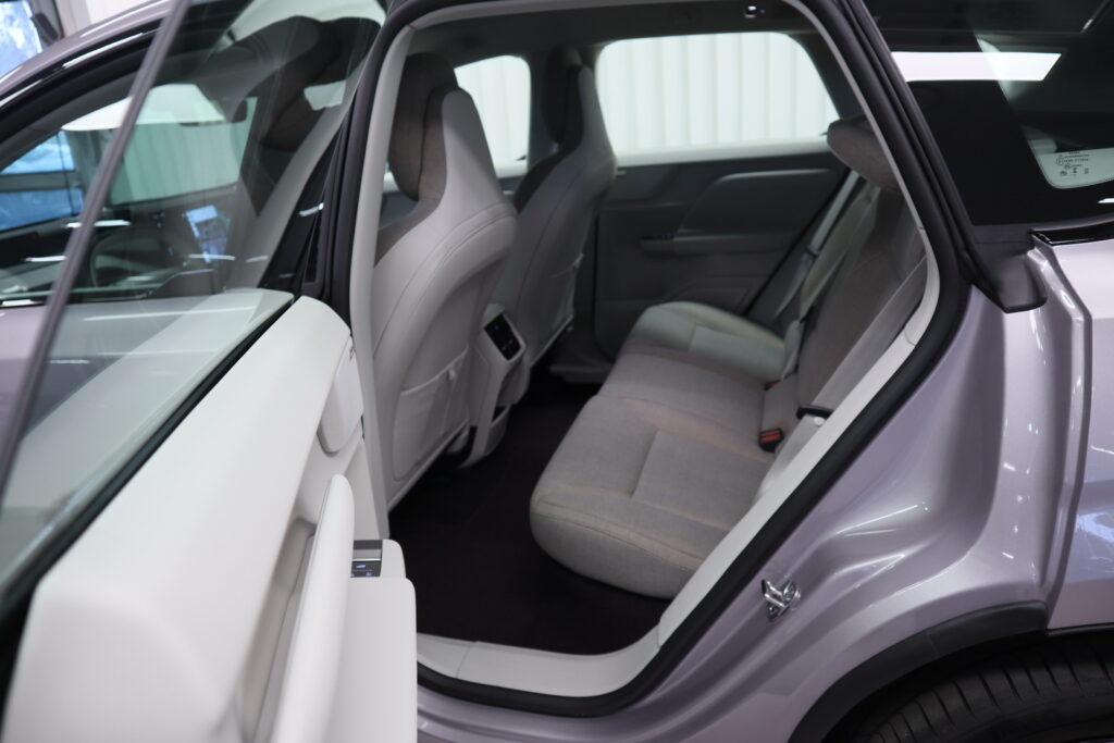 Volvo EX60, image 11