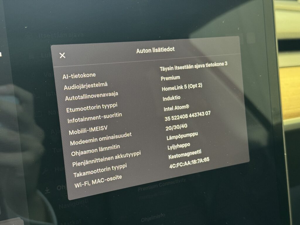 Tesla Model 3, image 13
