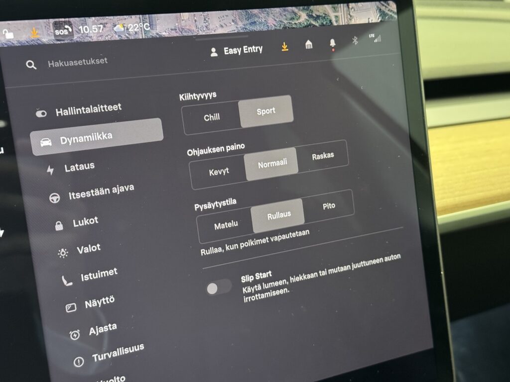 Tesla Model 3, image 17