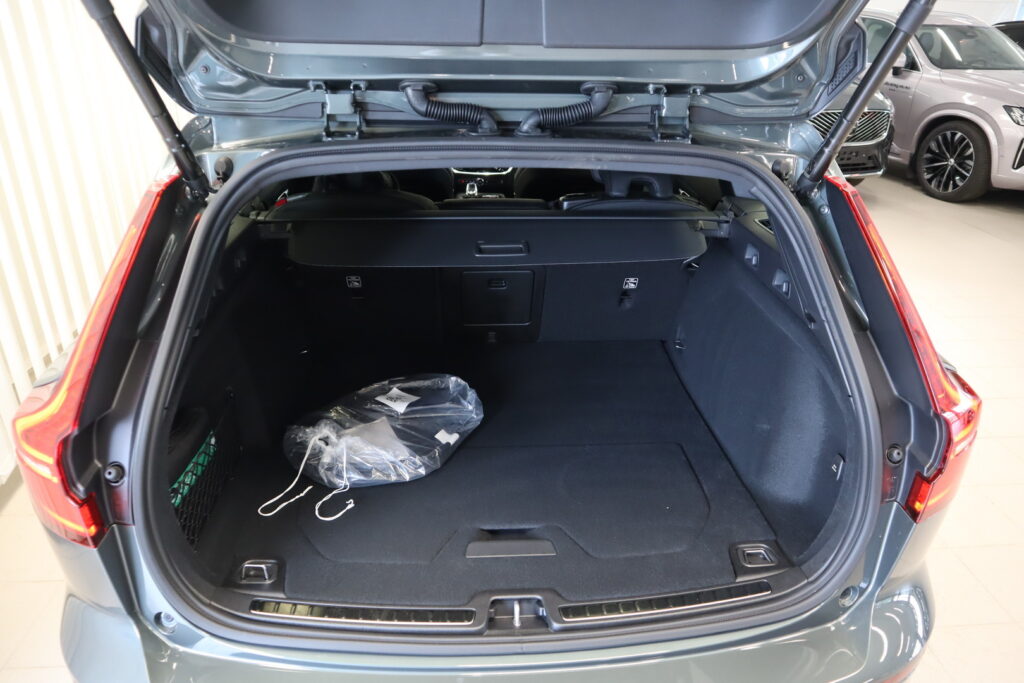 Volvo V60, image 11