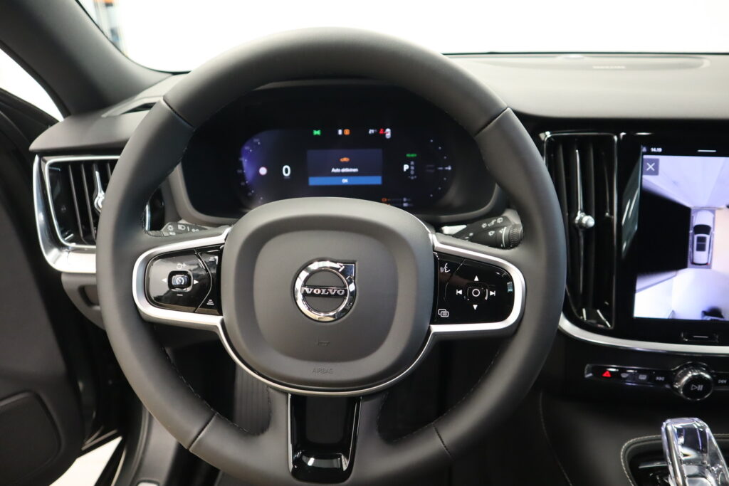 Volvo V60, image 13