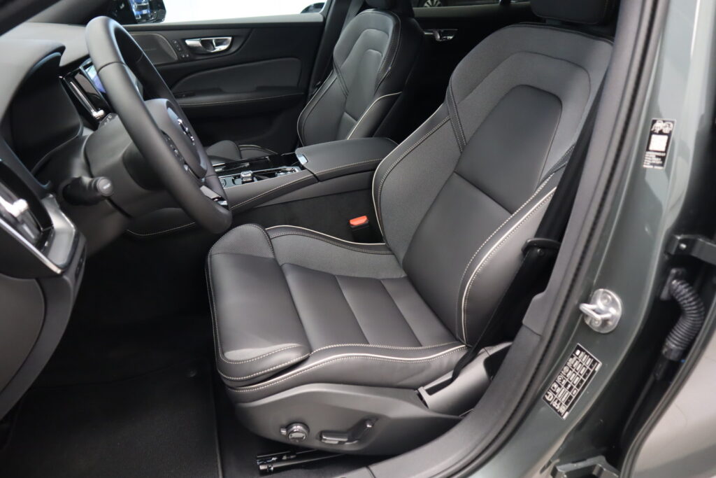 Volvo V60, image 8