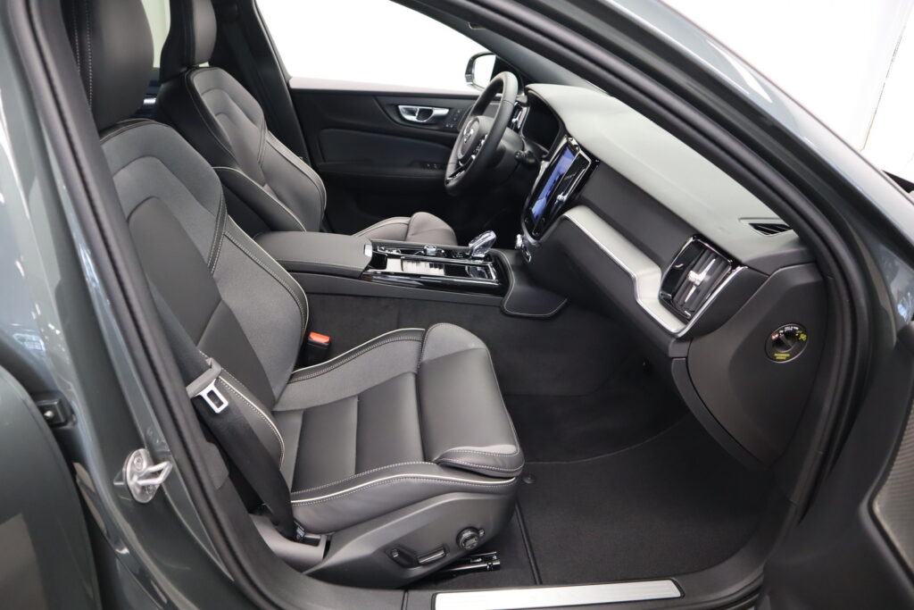 Volvo V60, image 9