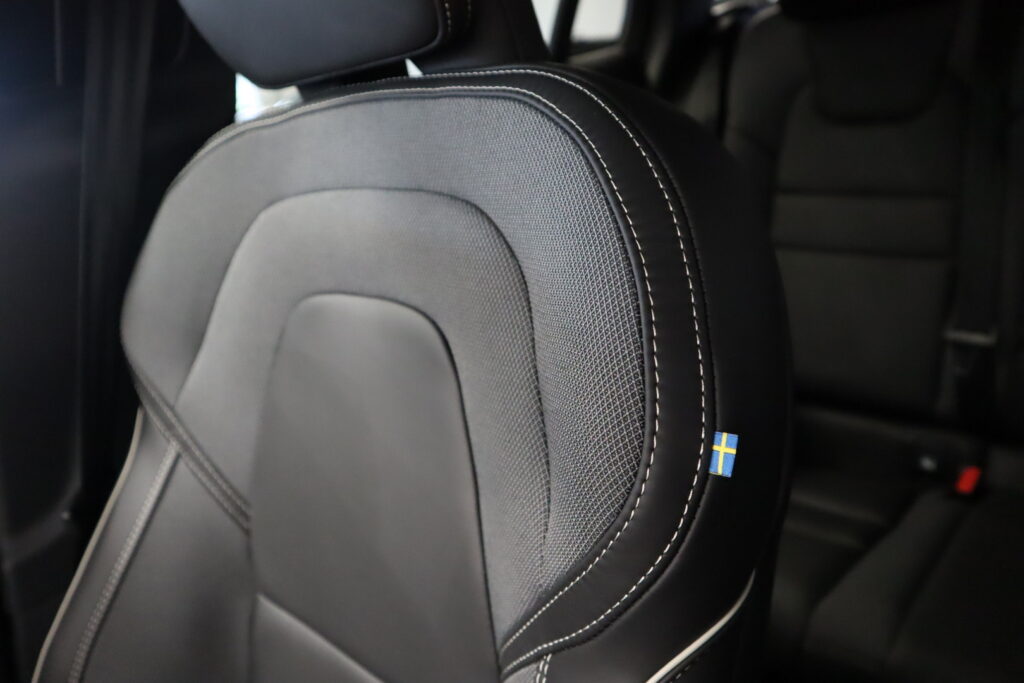 Volvo V60, image 16
