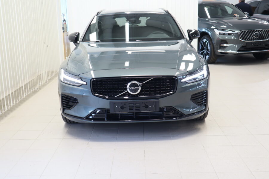 Volvo V60, image 2