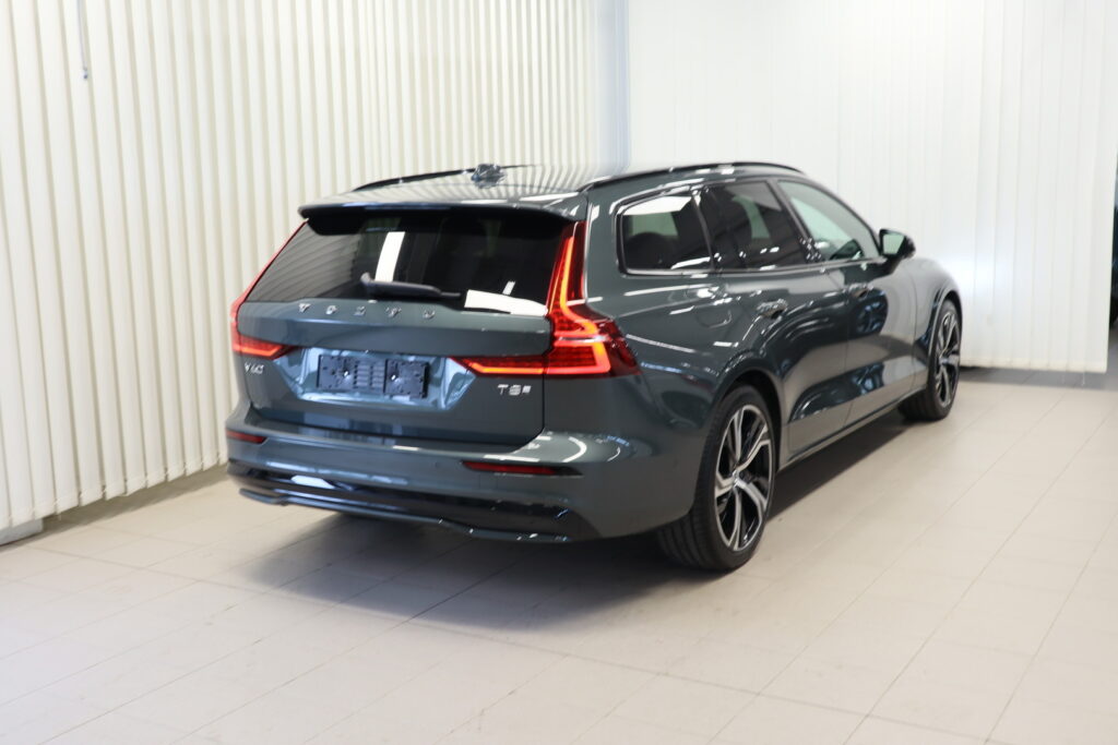 Volvo V60, image 4