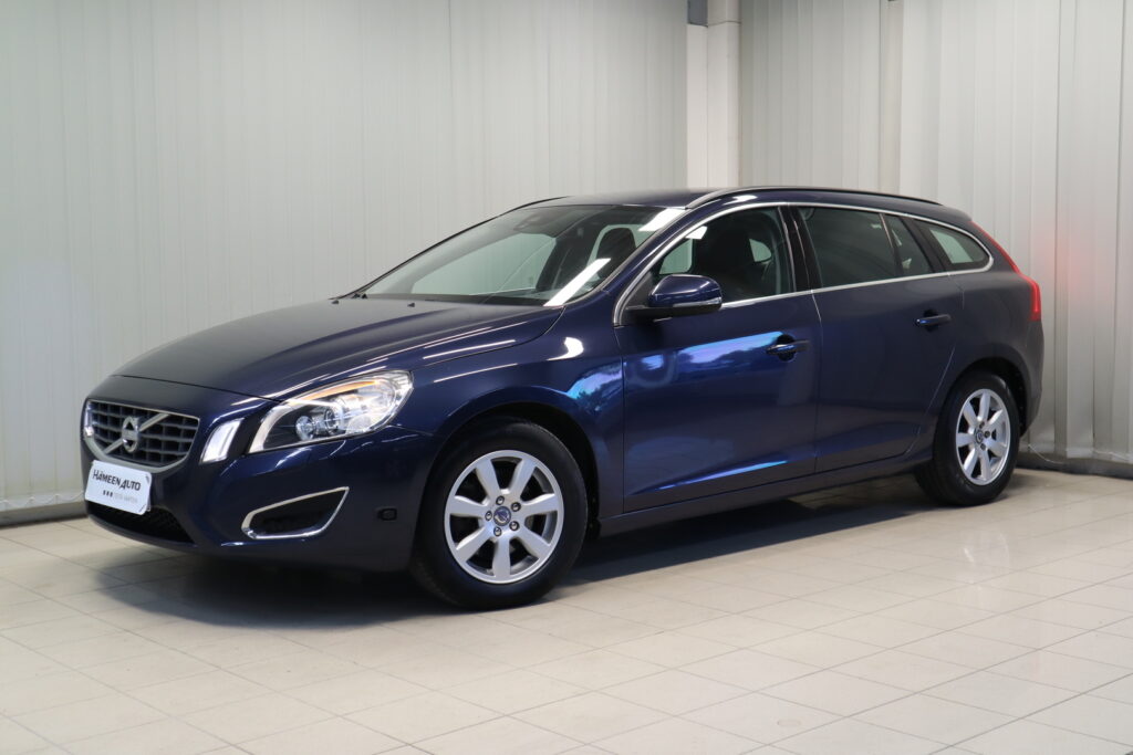 Volvo V60, image 2