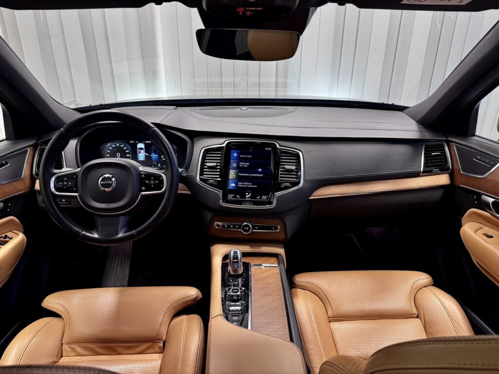 Volvo XC90, image 12