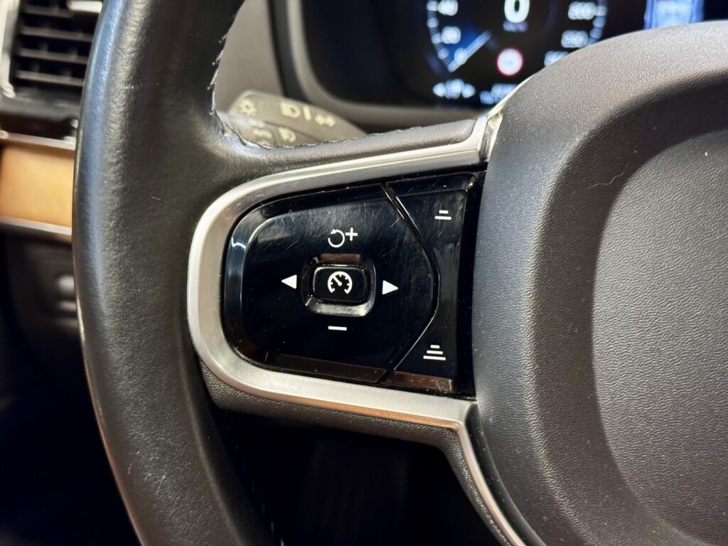 Volvo XC90, image 15