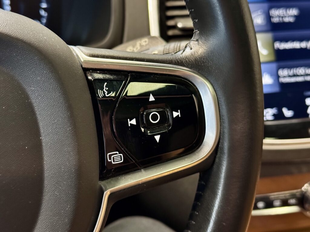 Volvo XC90, image 16
