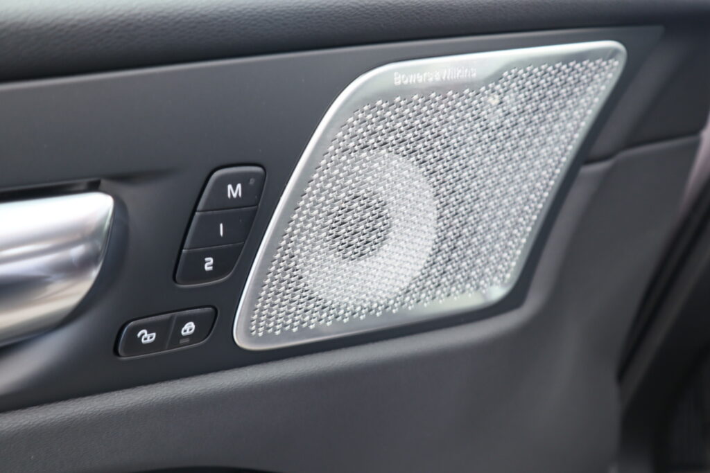 Volvo XC60, image 14