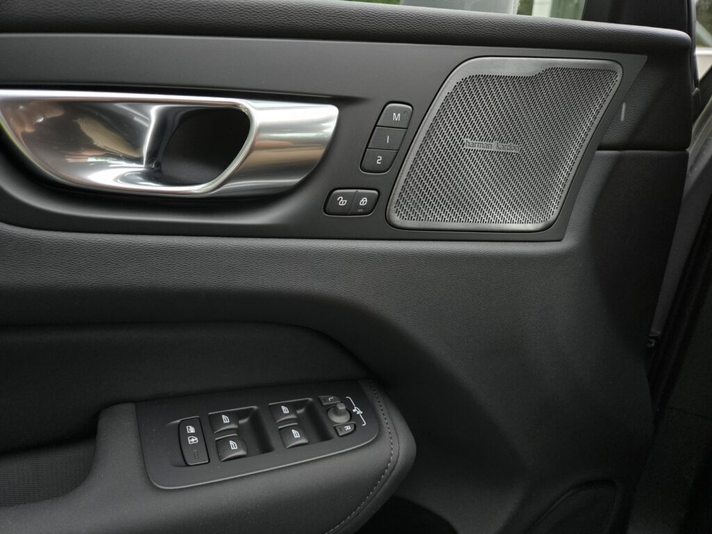 Volvo XC60, image 14