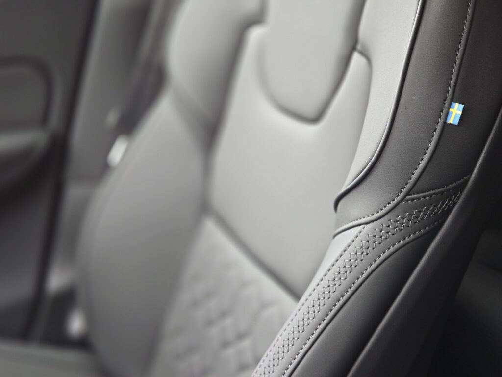 Volvo XC60, image 15
