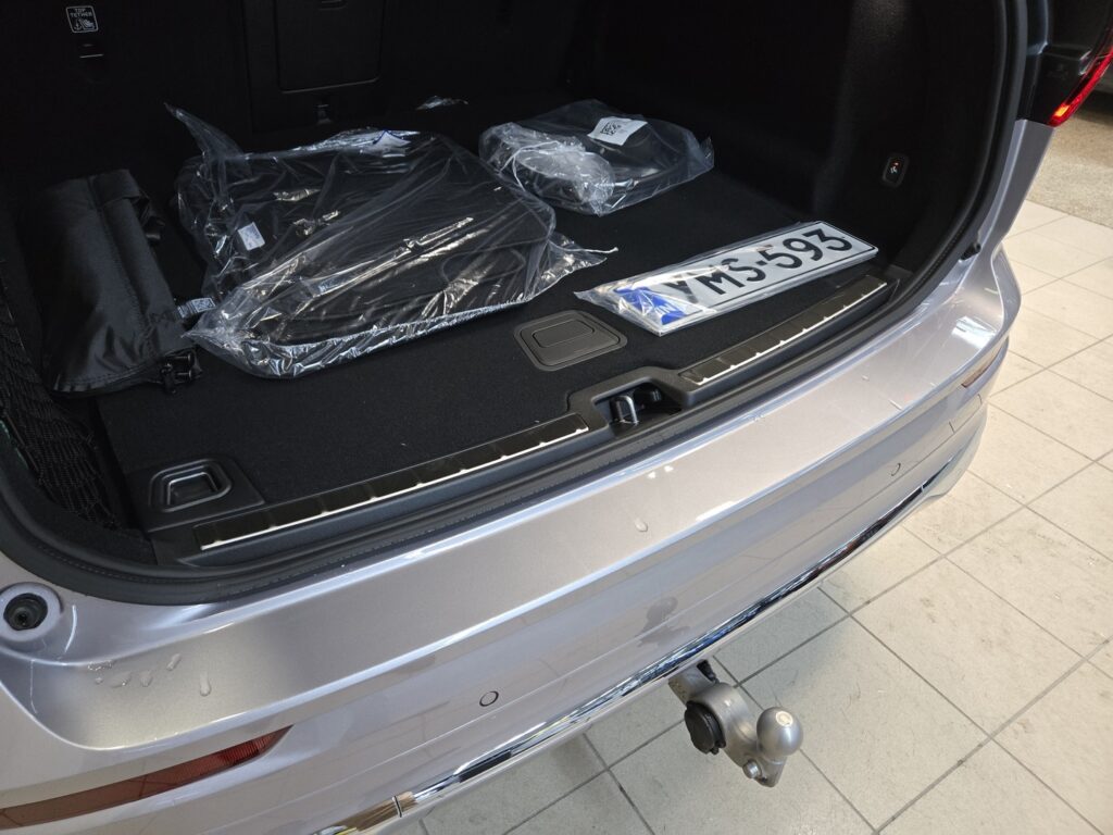 Volvo XC60, image 17