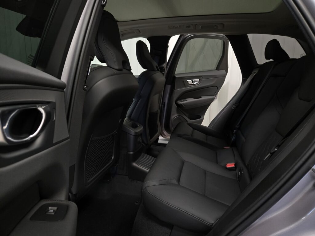Volvo XC60, image 9