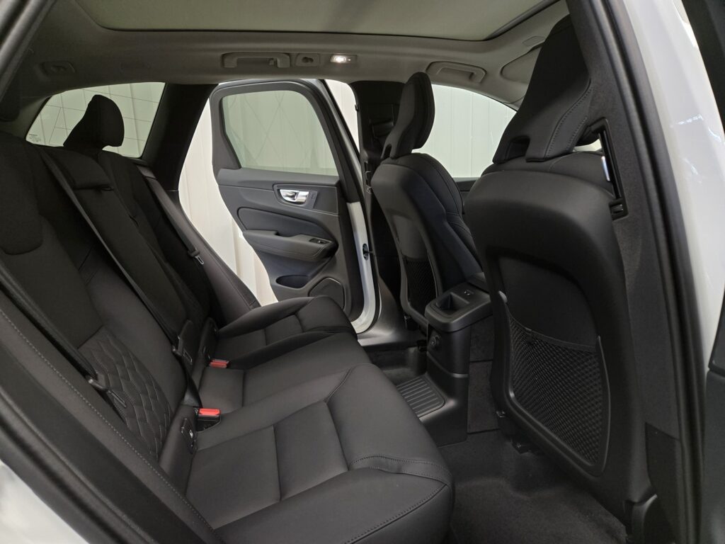 Volvo XC60, image 9