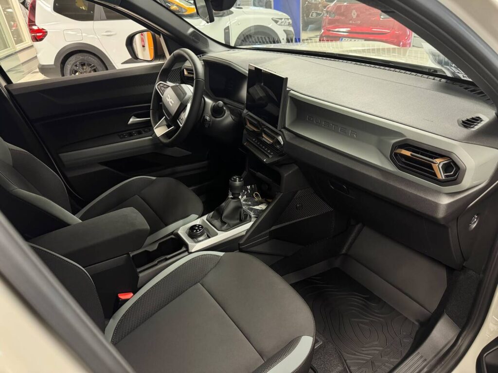 DACIA DUSTER, image 3