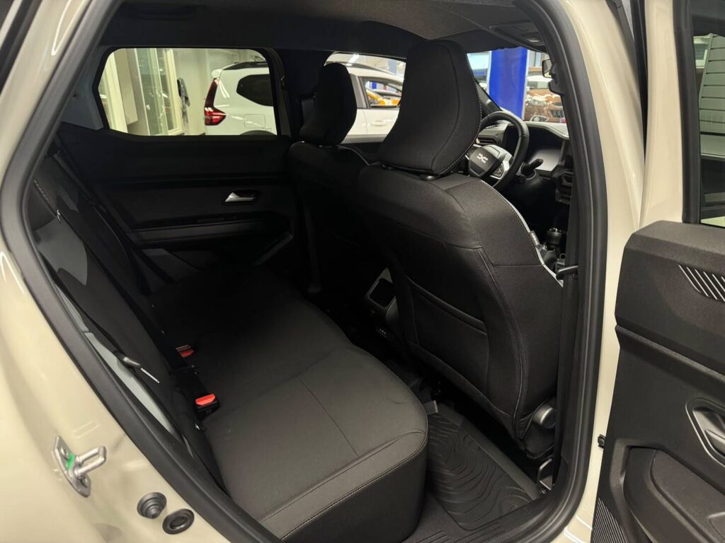 DACIA DUSTER, image 4