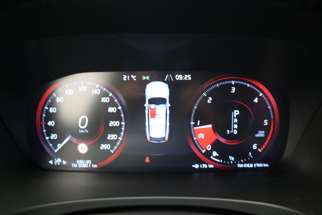Volvo V90, image 17
