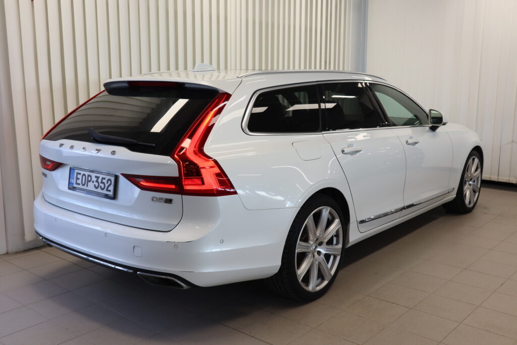 Volvo V90, image 7