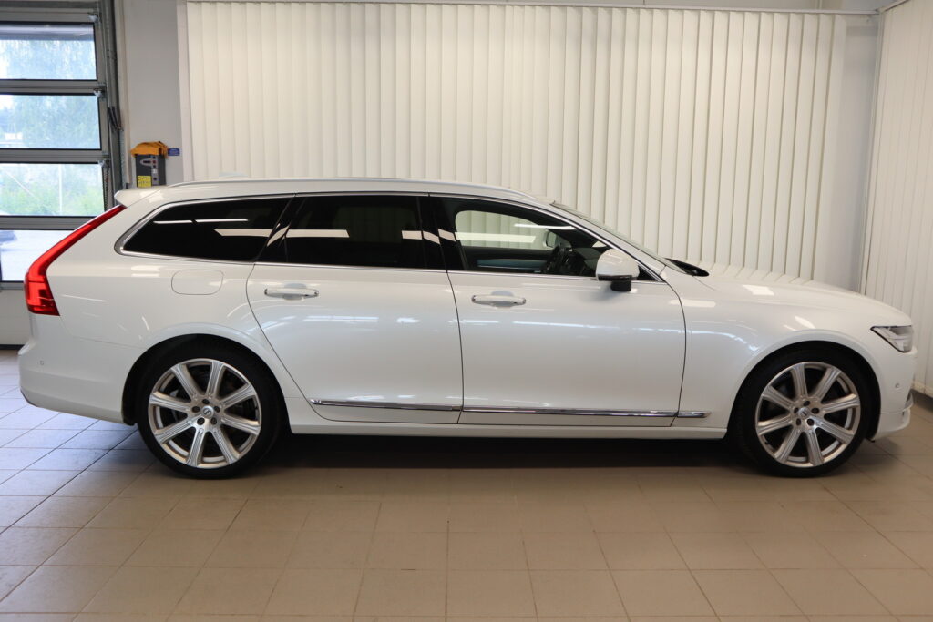 Volvo V90, image 8