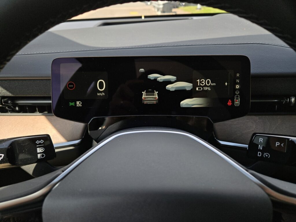 Volvo ES90, image 13