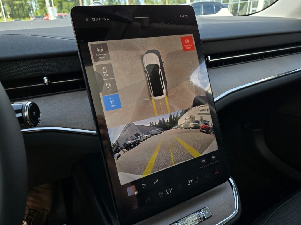 Volvo ES90, image 15