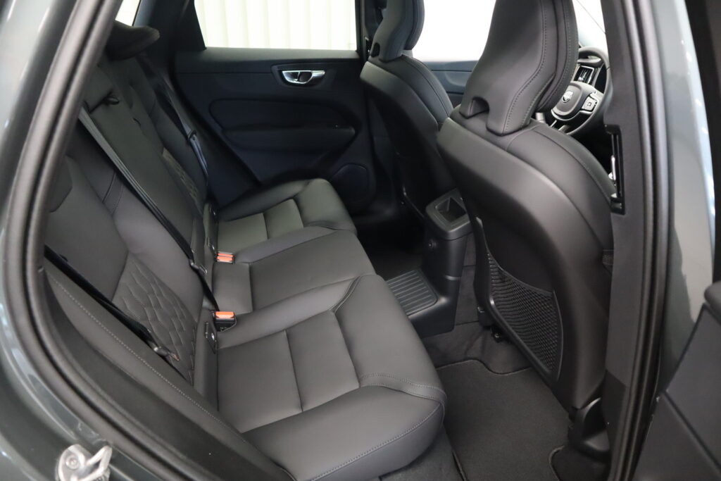 Volvo XC60, image 10