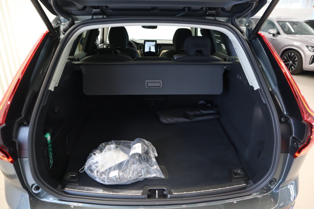 Volvo XC60, image 11