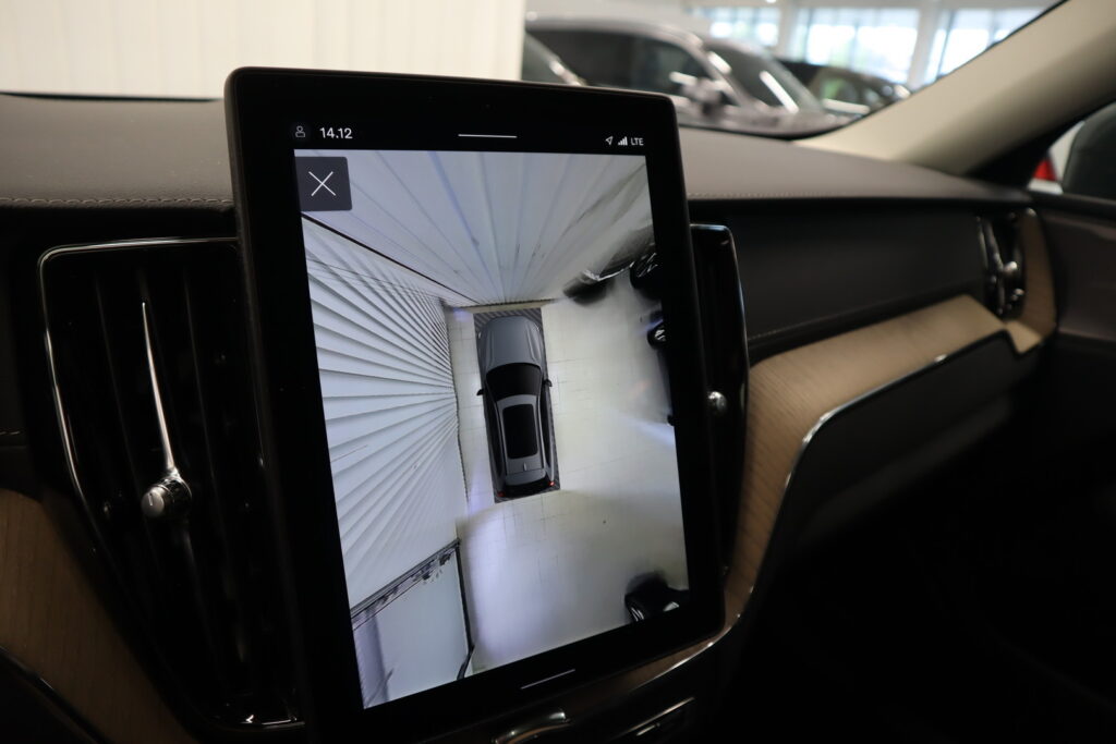 Volvo XC60, image 14