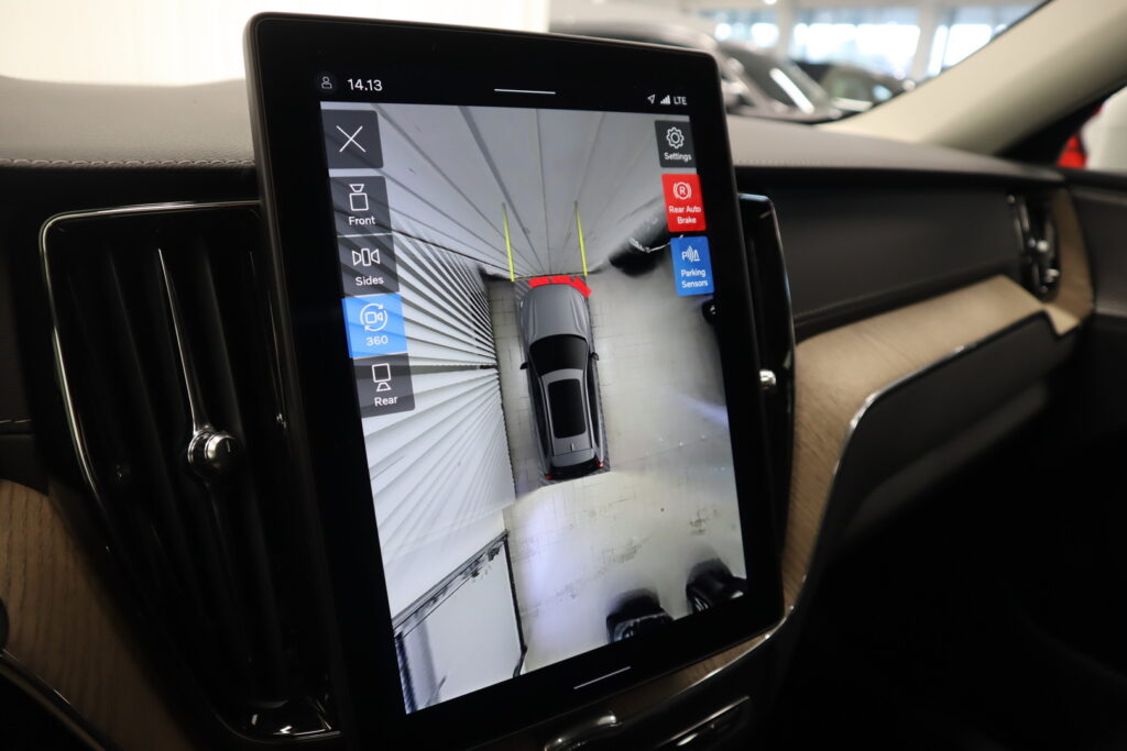 Volvo XC60, image 13