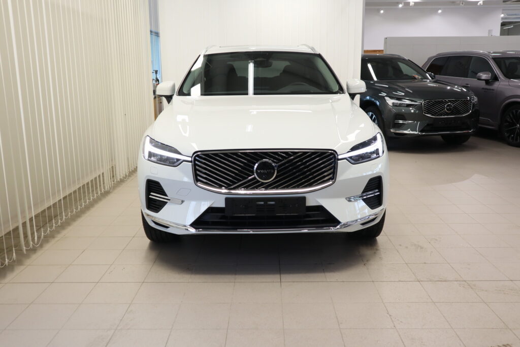 Volvo XC60, image 2
