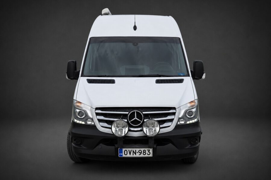 Mercedes-Benz Sprinter, image 2