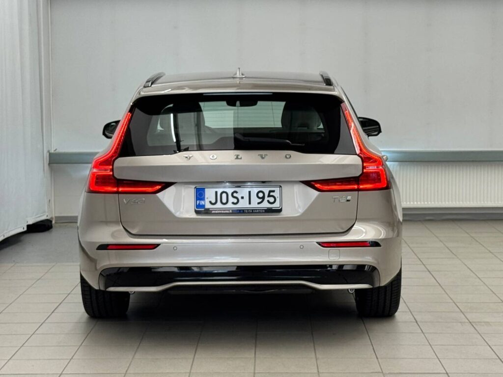 Volvo V60, image 8