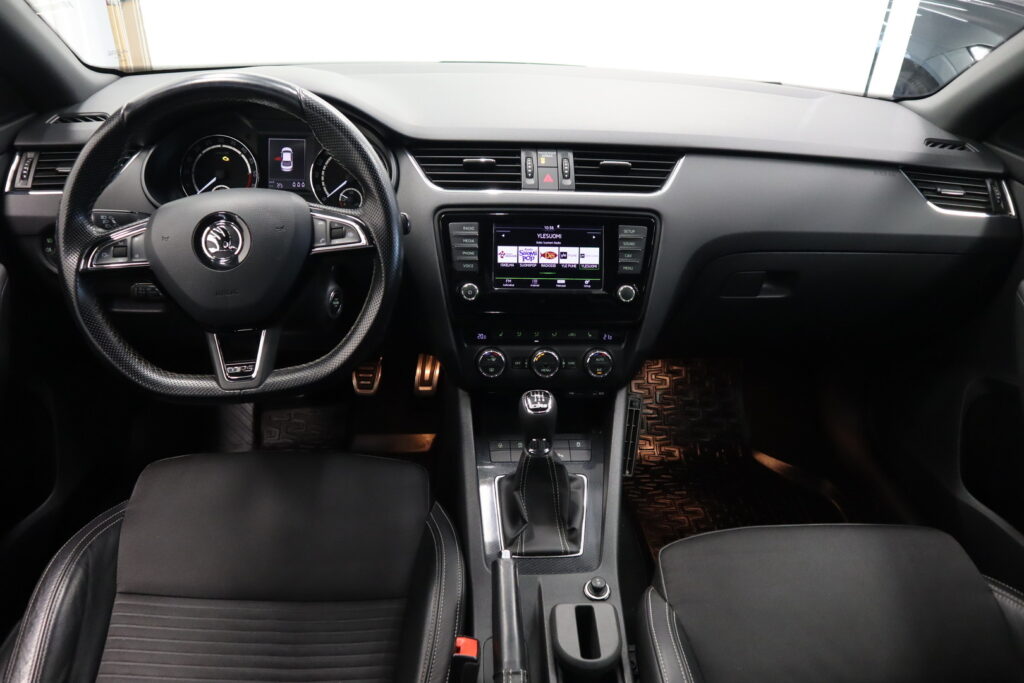 Skoda Octavia, image 12