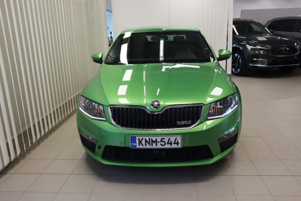 Skoda Octavia, image 3