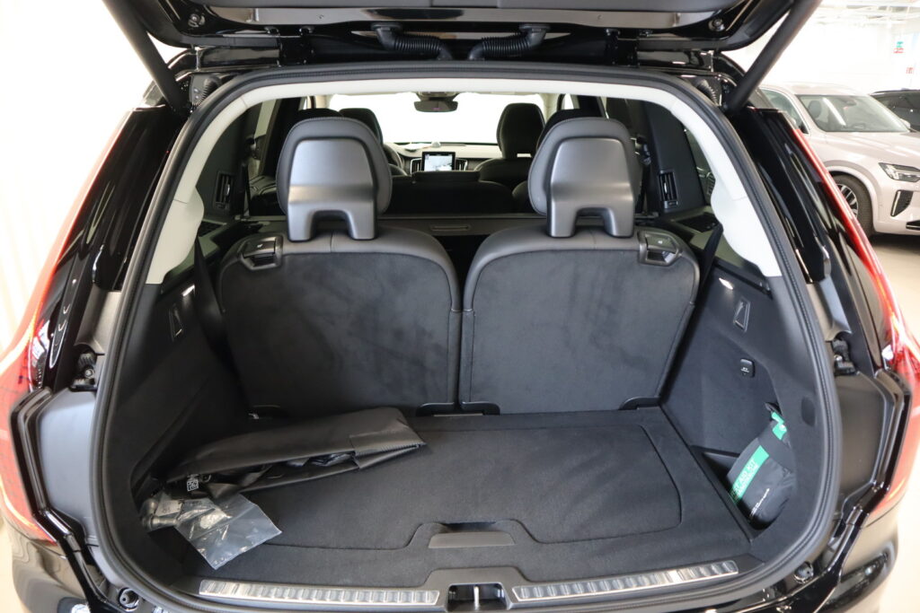 Volvo XC90, image 11