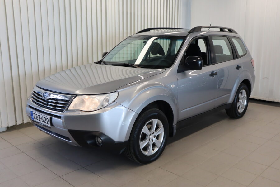 Subaru Forester, image 2