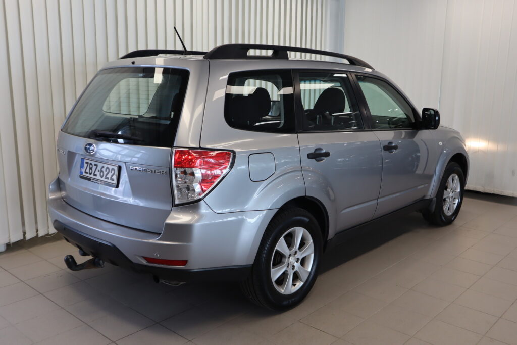 Subaru Forester, image 8