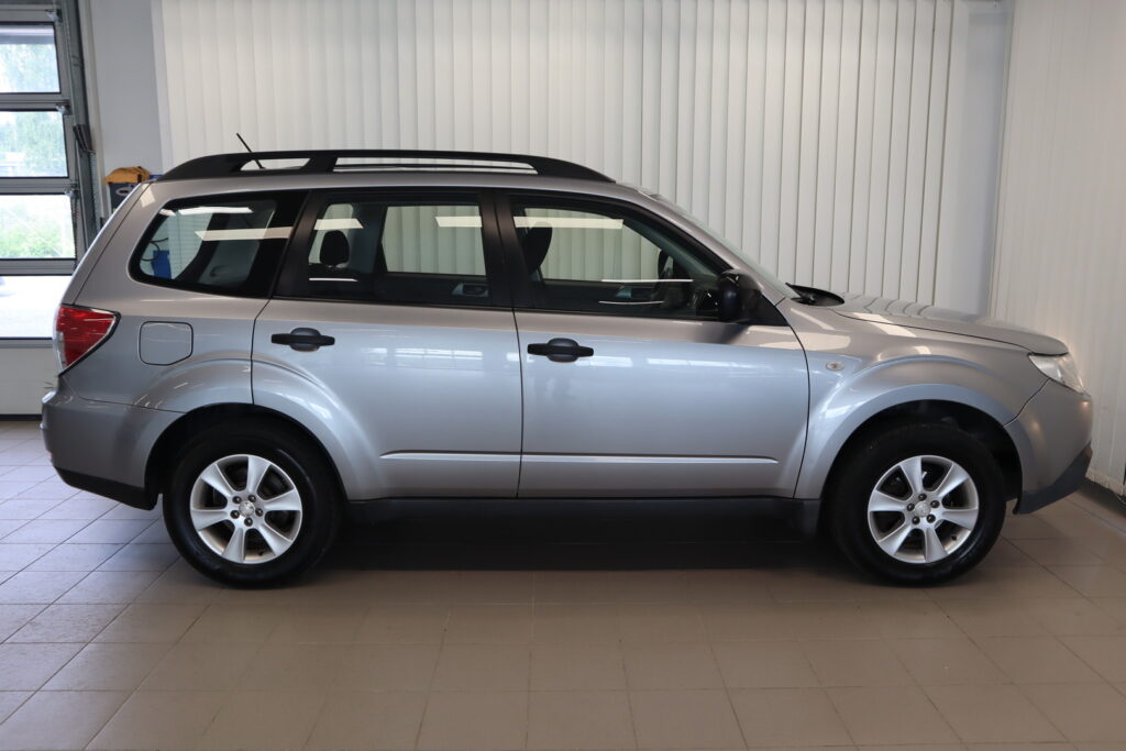 Subaru Forester, image 9