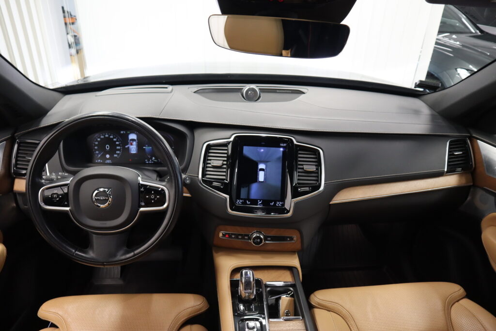 Volvo XC90, image 13