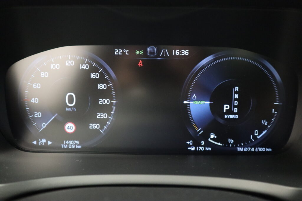 Volvo XC90, image 15