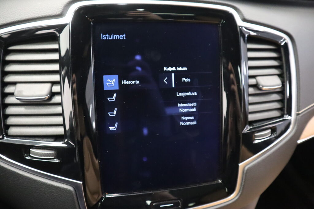 Volvo XC90, image 17